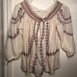 Off shoulder pattern blouse